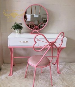 Bàn trang điểm sắt mỹ thuật