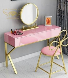 Bàn trang điểm sắt mỹ thuật