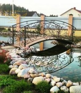 Cầu Sắt Mỹ Thuật Trang Trí Tiểu Cảnh
