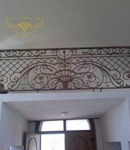 Ban Công Sắt Mỹ Thuật